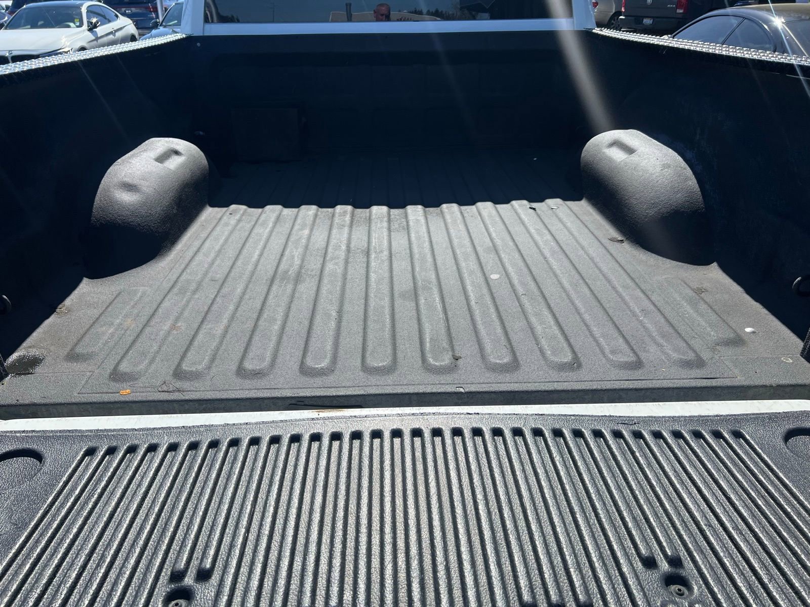 Used 2015 RAM 1500 ST w/ SXT Appearance Group AWD/4WD image 12