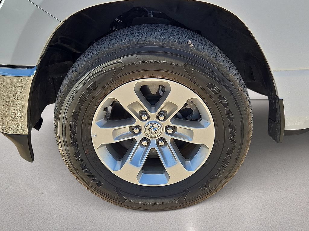 Used 2024 RAM 1500 Laramie RWD image 10