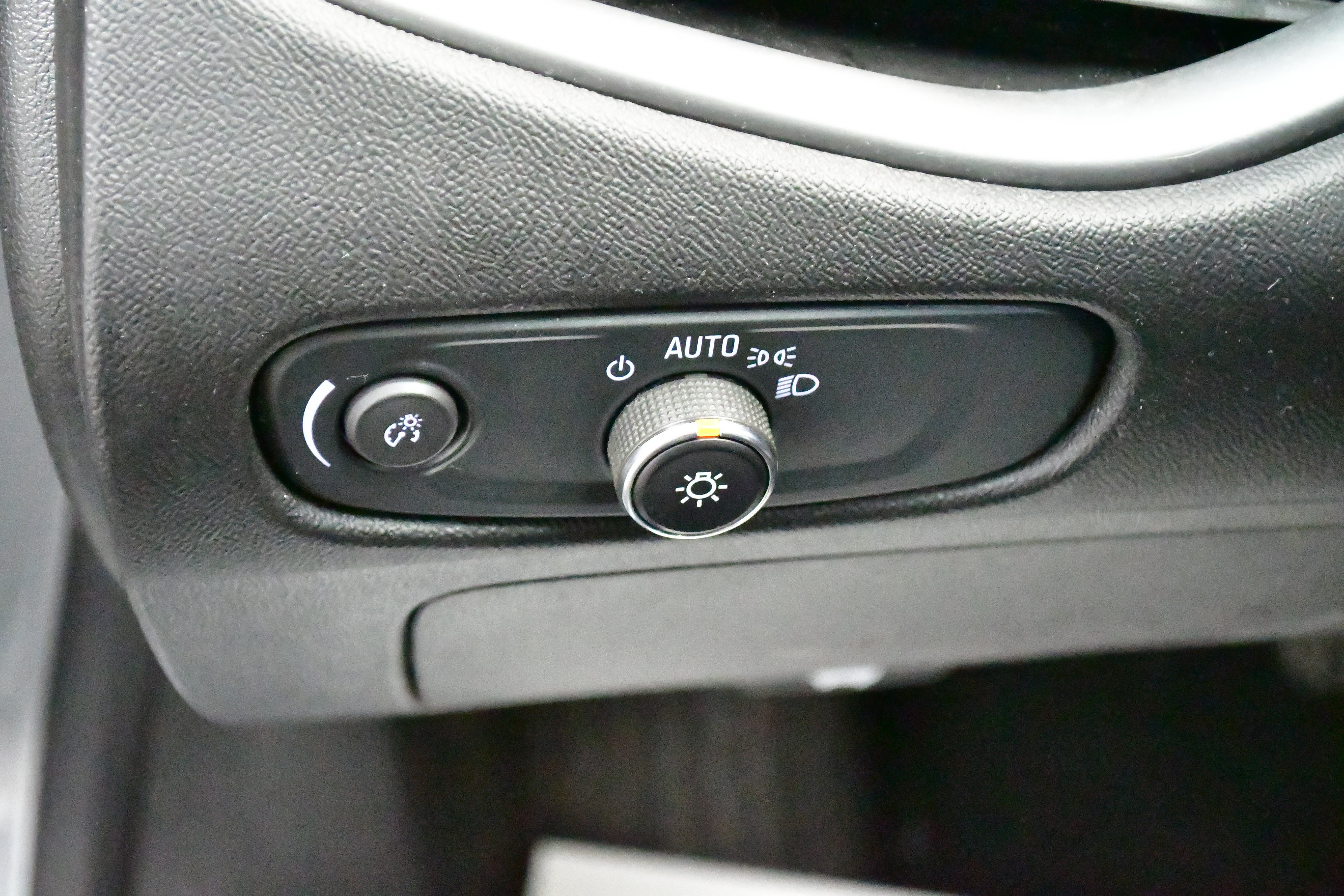 Used 2024 Chevrolet Malibu LT image 26