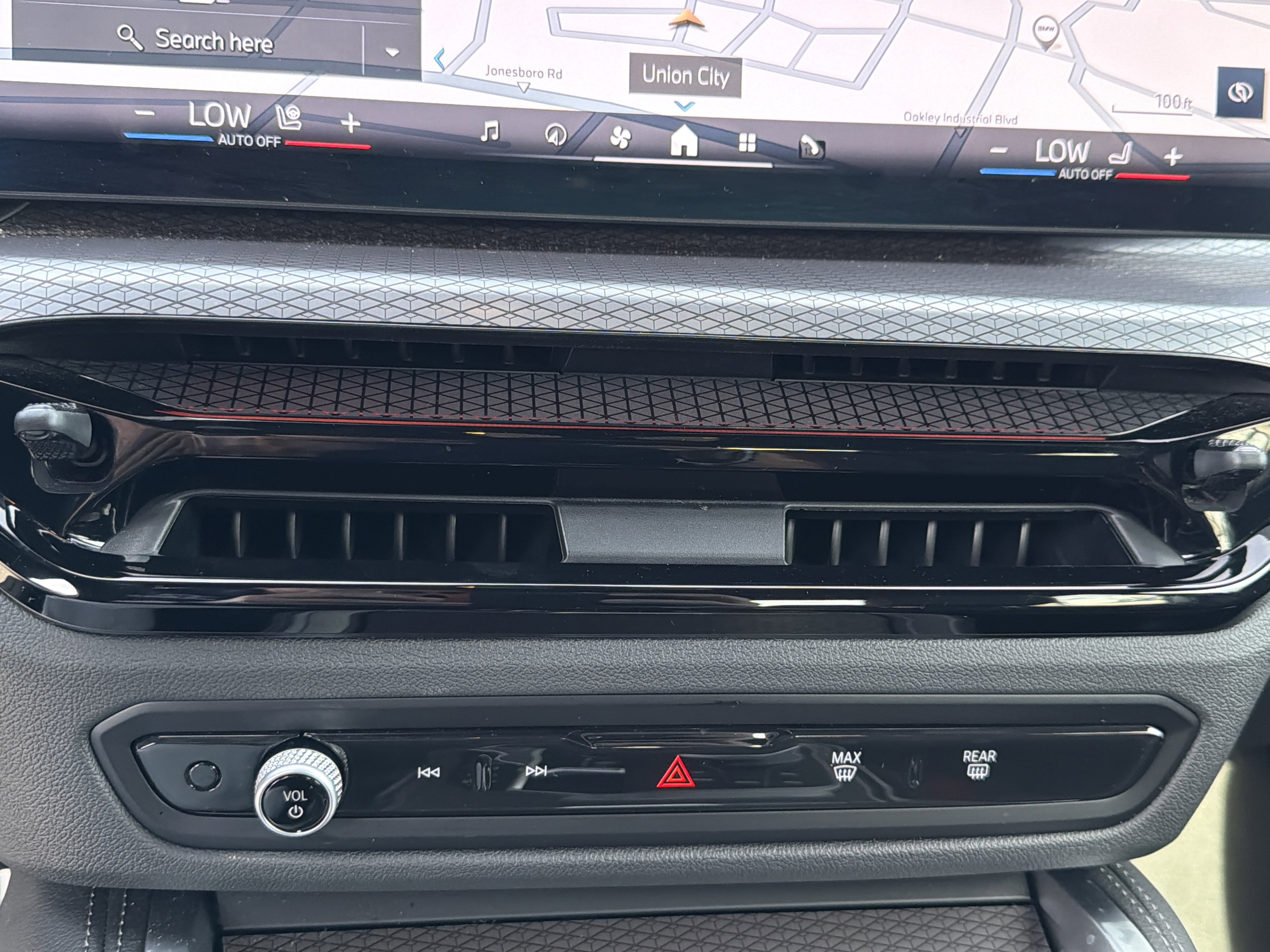 Used 2025 BMW 430i Coupe w/ M Sport Package image 6