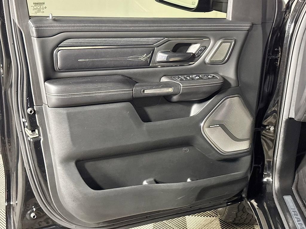 Used 2020 RAM 1500 Limited image 10
