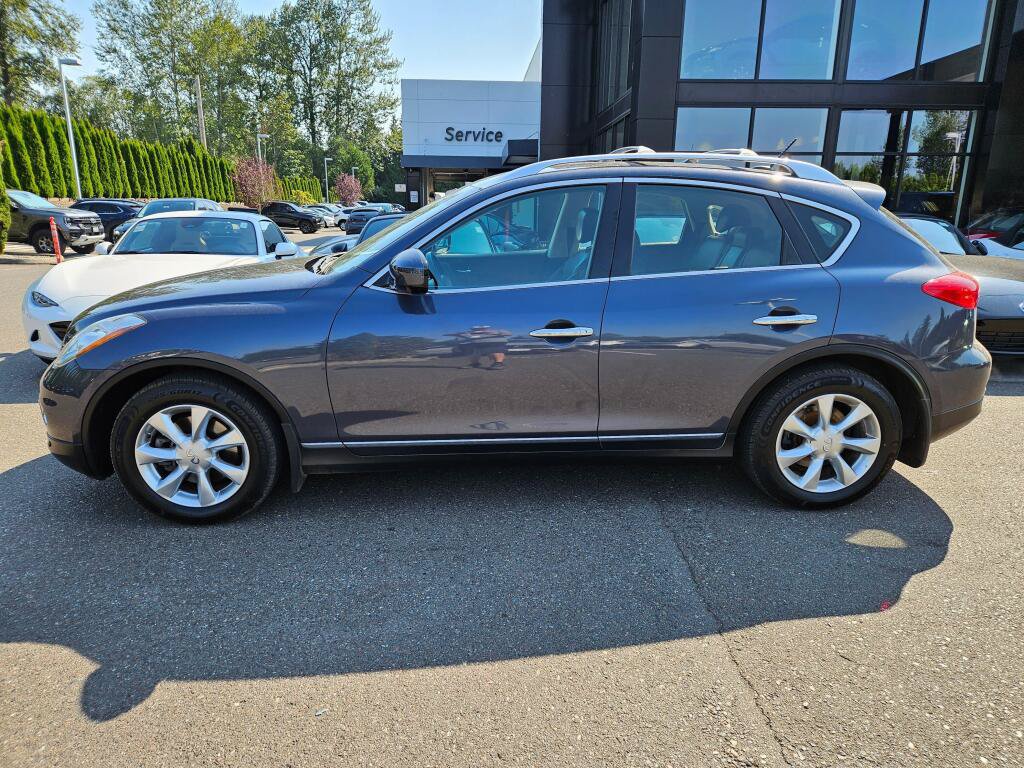Used 2010 INFINITI EX35 Journey AWD/4WD image 2