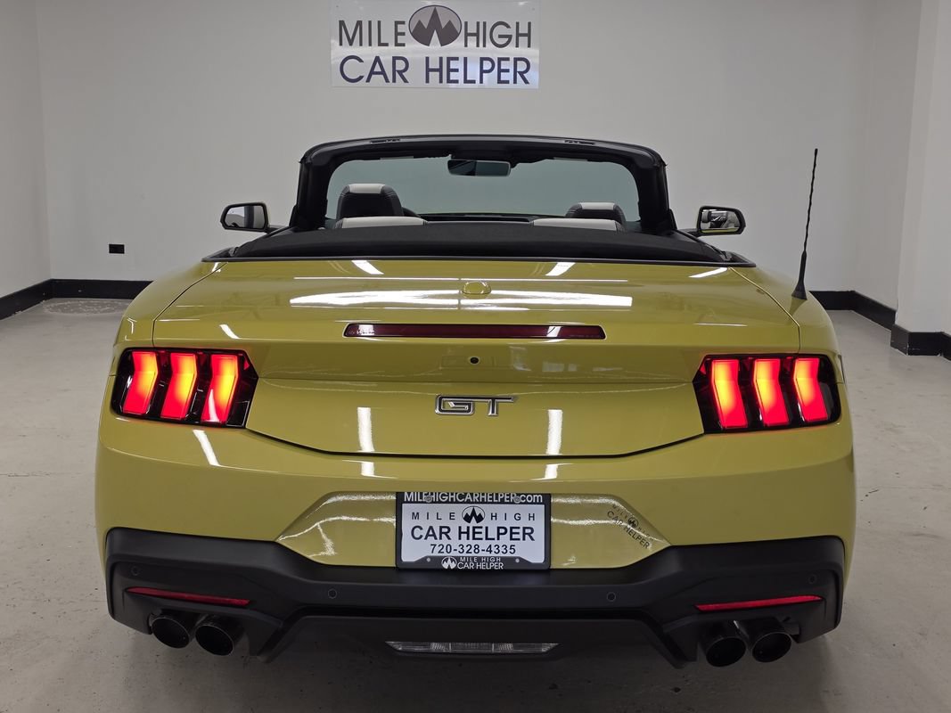 Used 2025 Ford Mustang GT Premium w/ GT Performance Package RWD image 17