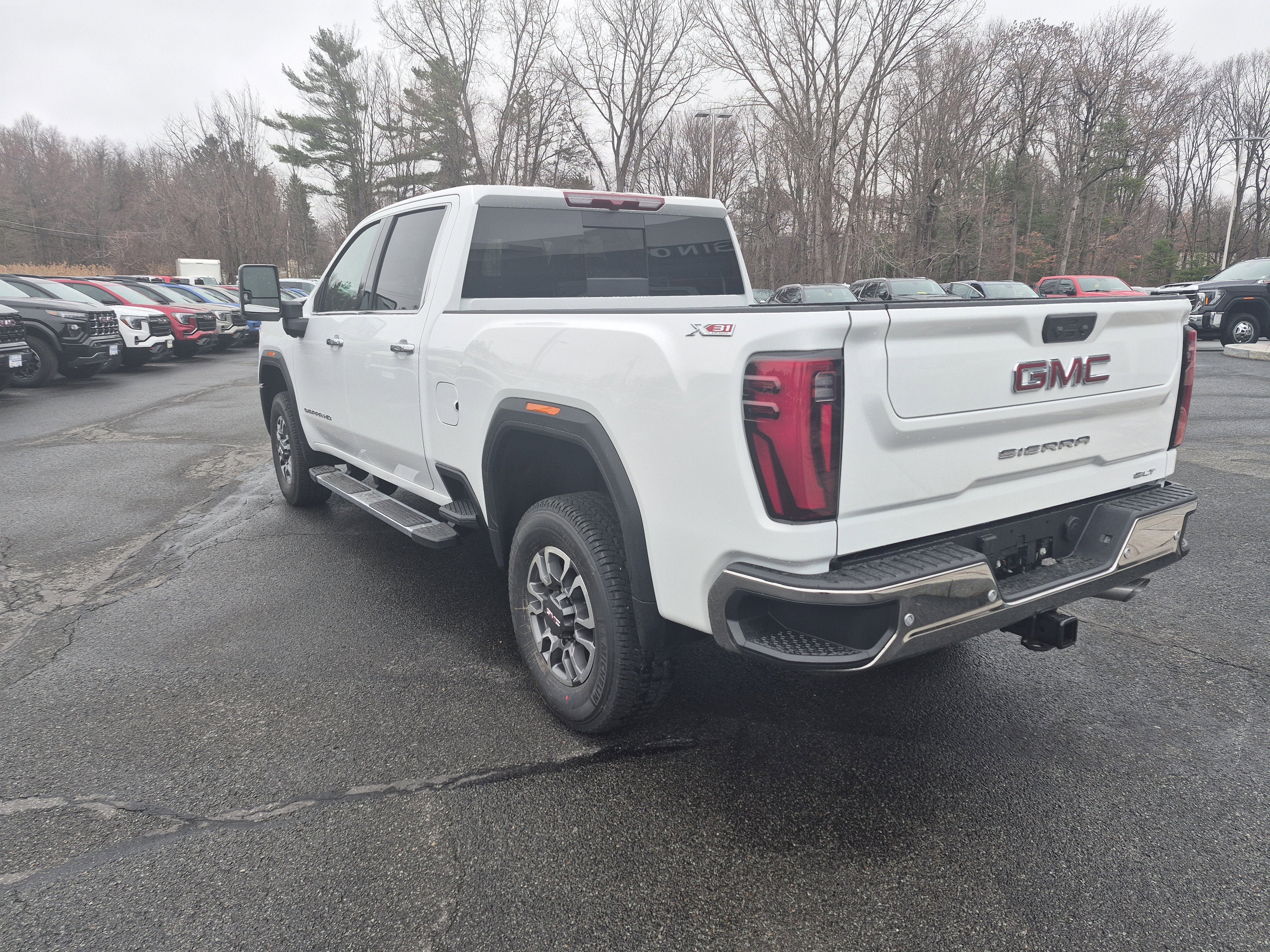 New 2026 GMC Sierra 2500 SLT w/ SLT Premium Package AWD/4WD image 15