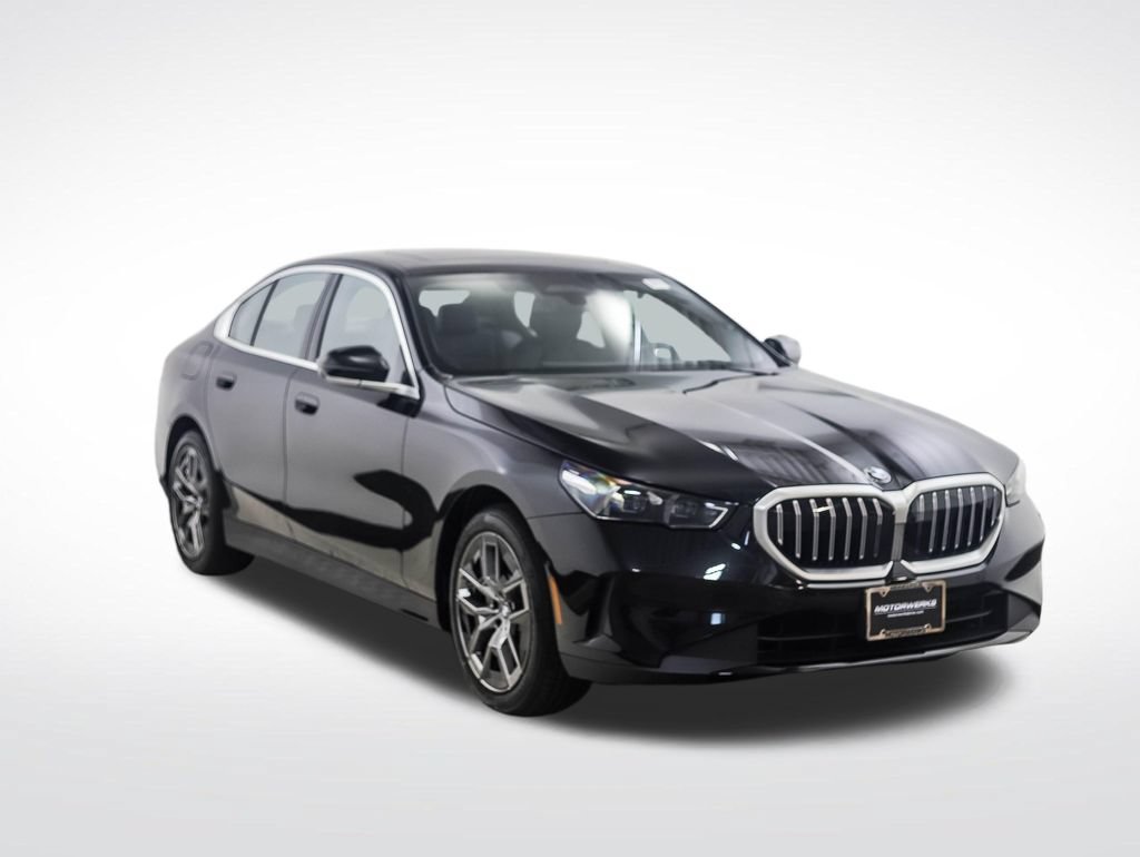 Used 2026 BMW 530i xDrive AWD/4WD image 7