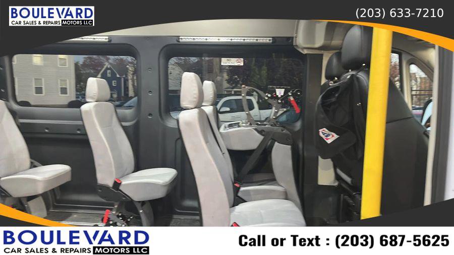 Used 2021 RAM ProMaster 2500 w/ Convenience Group FWD image 17