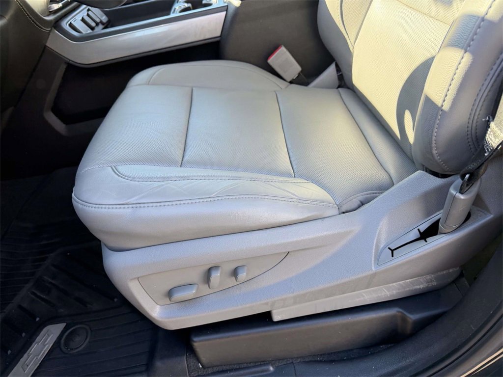 Used 2018 Chevrolet Silverado 1500 LTZ Z71 image 15