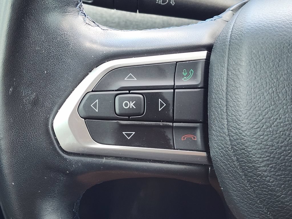 Used 2022 Jeep Compass Latitude w/ Convenience Group AWD/4WD image 29