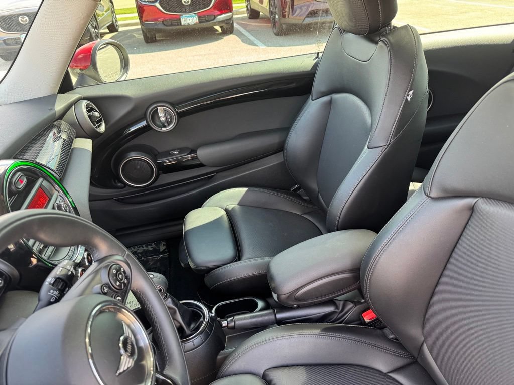 Used 2015 MINI Cooper S FWD image 6