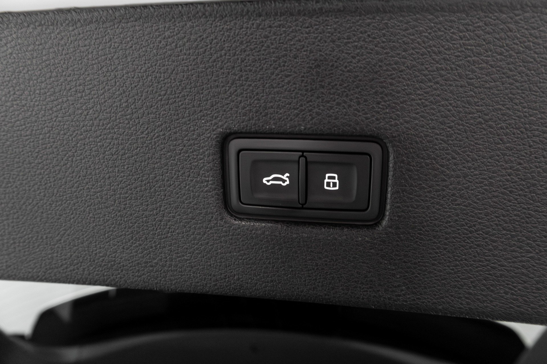 Used 2023 Audi SQ8 Prestige image 42