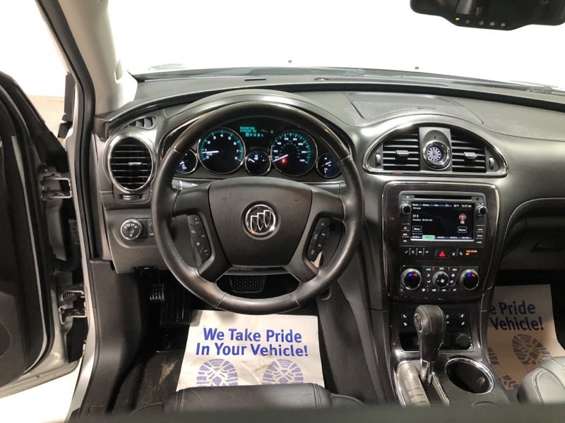 Used 2017 Buick Enclave Leather image 26