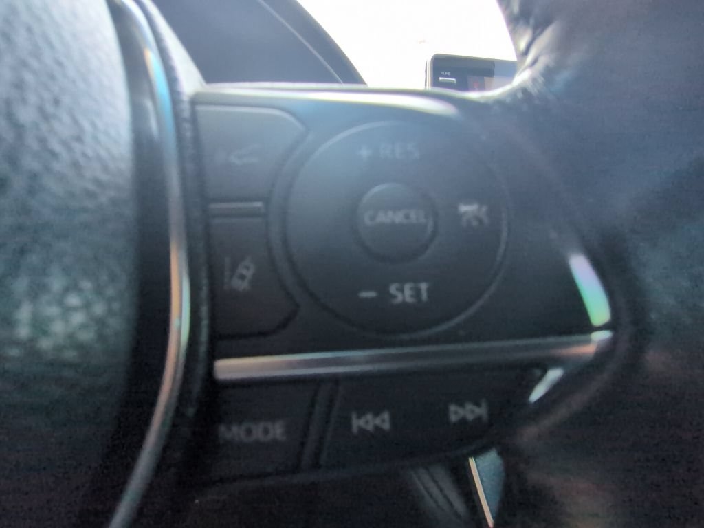 Used 2020 Toyota Avalon Touring FWD image 14