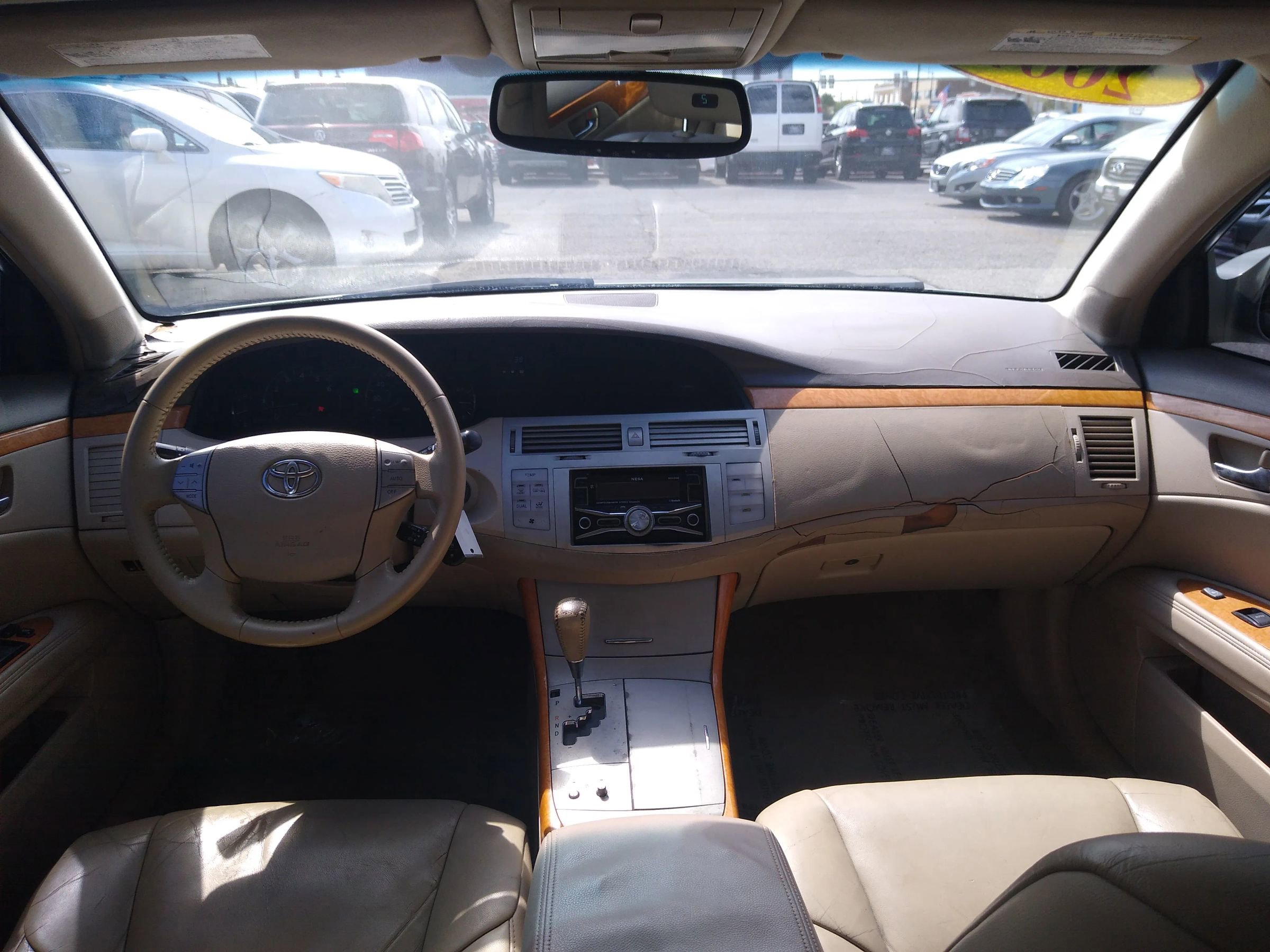 Used 2007 Toyota Avalon XLS image 16