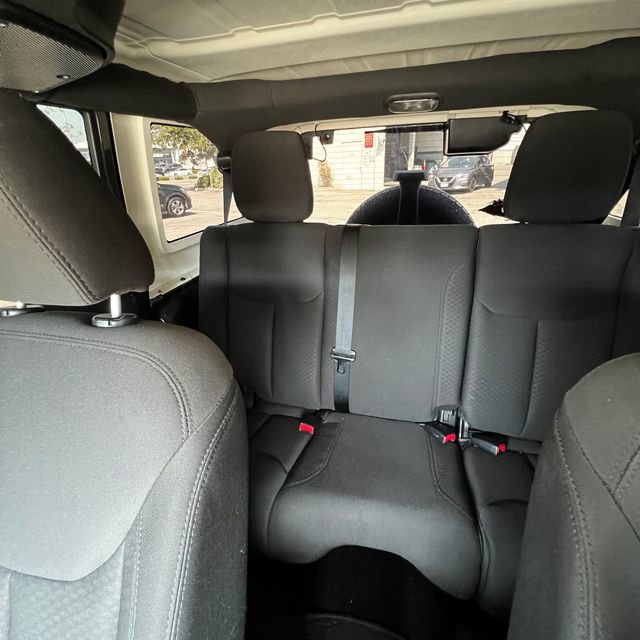 Used 2016 Jeep Wrangler Unlimited Sport w/ Quick Order Package 24S image 24