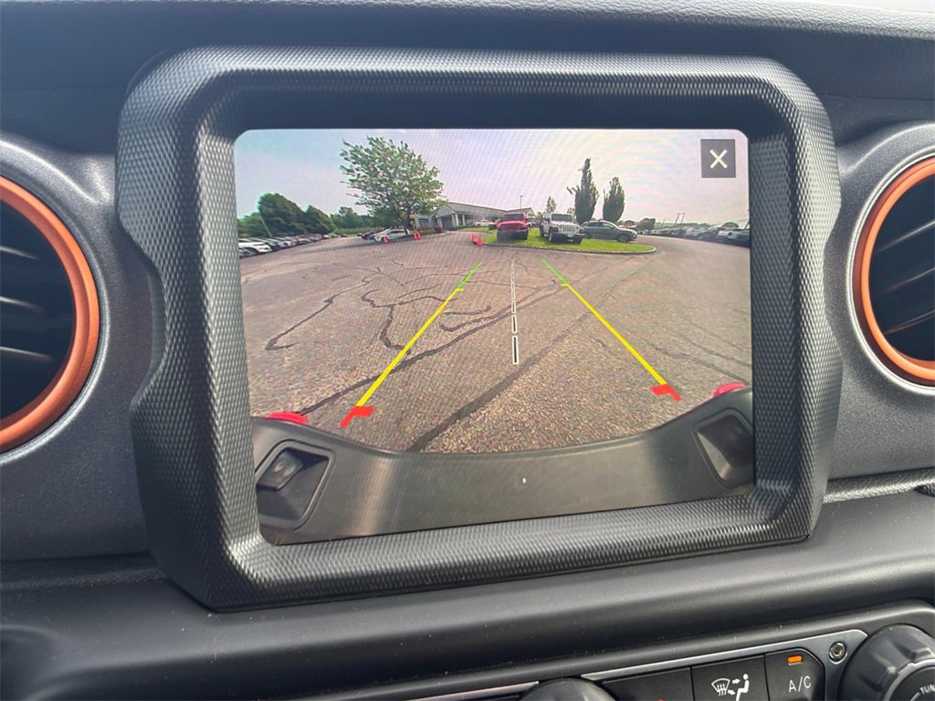 Certified 2023 Jeep Gladiator Mojave image 13