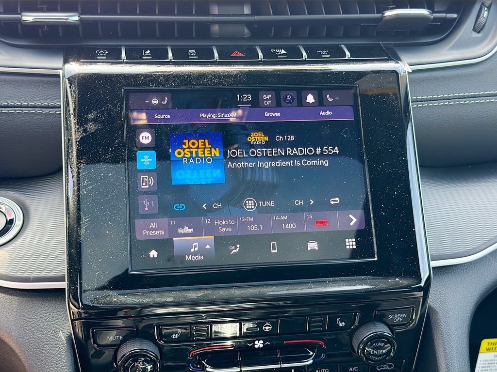 New 2026 Jeep Grand Cherokee Laredo X AWD/4WD image 31