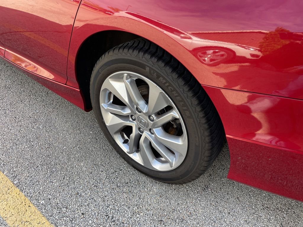 Used 2019 Honda Accord LX image 4