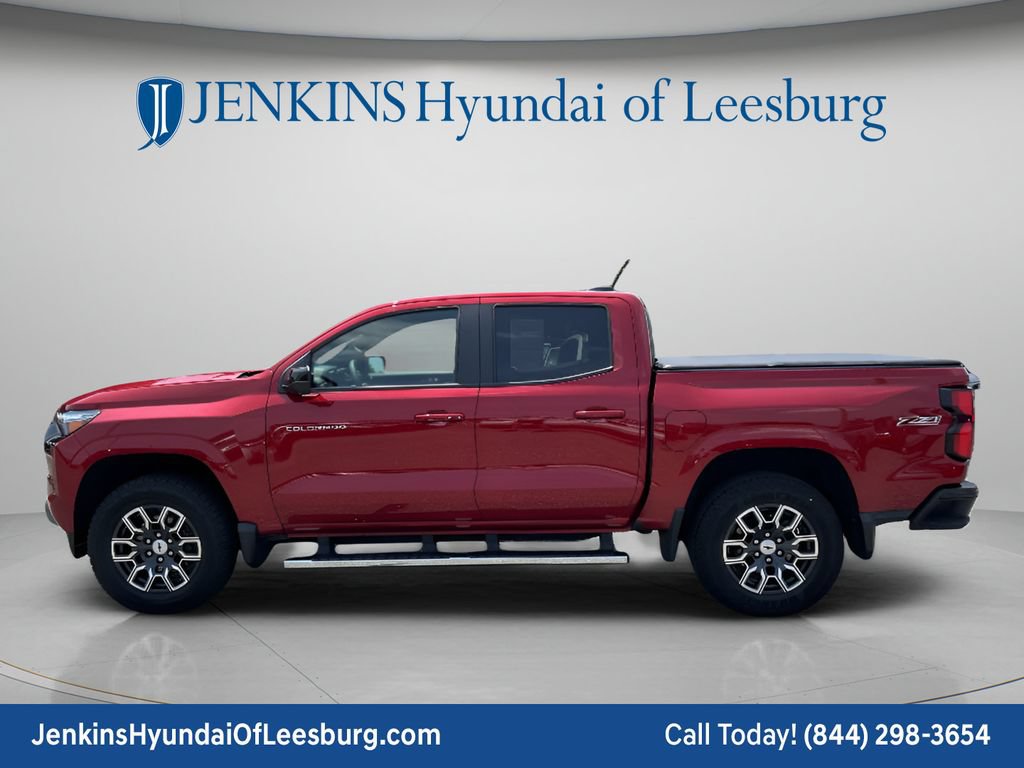 Used 2023 Chevrolet Colorado Z71 w/ Z71 Convenience Package 2 AWD/4WD image 9