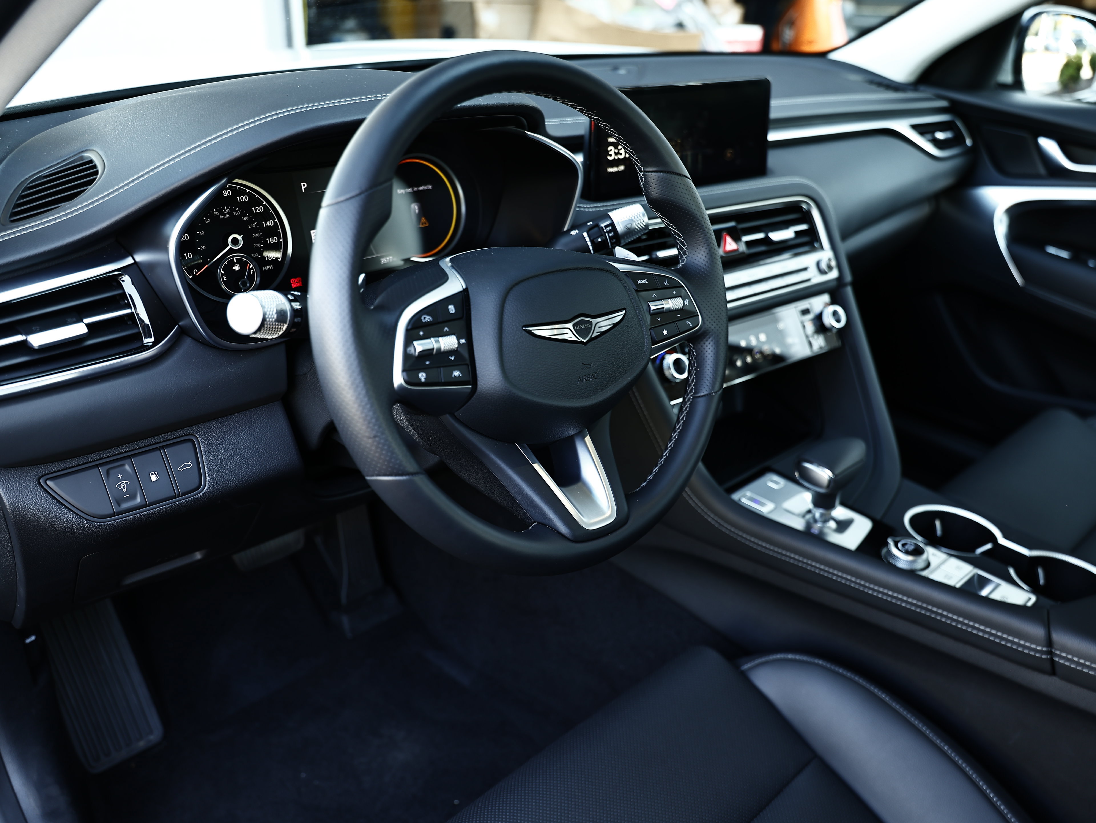 Used 2026 Genesis G70 2.5T AWD/4WD image 19