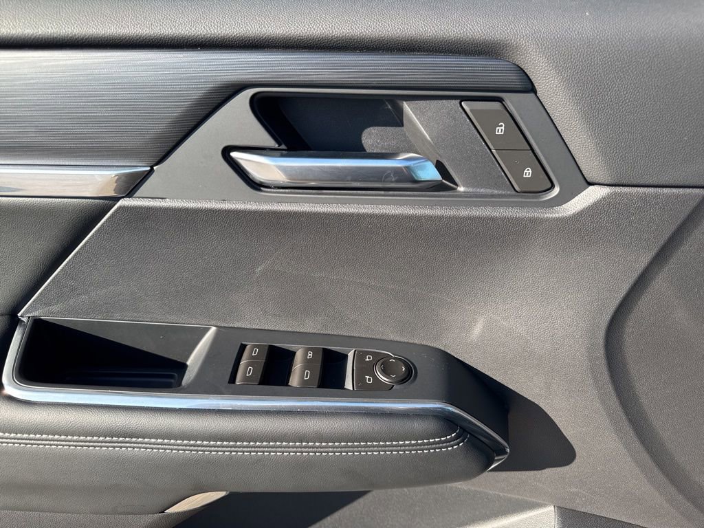 New 2026 GMC Acadia Elevation w/ Elevation Premium Package image 13