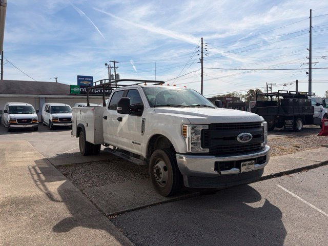 Used 2018 Ford F350 XL w/ Power Equipment Group AWD/4WD image 3