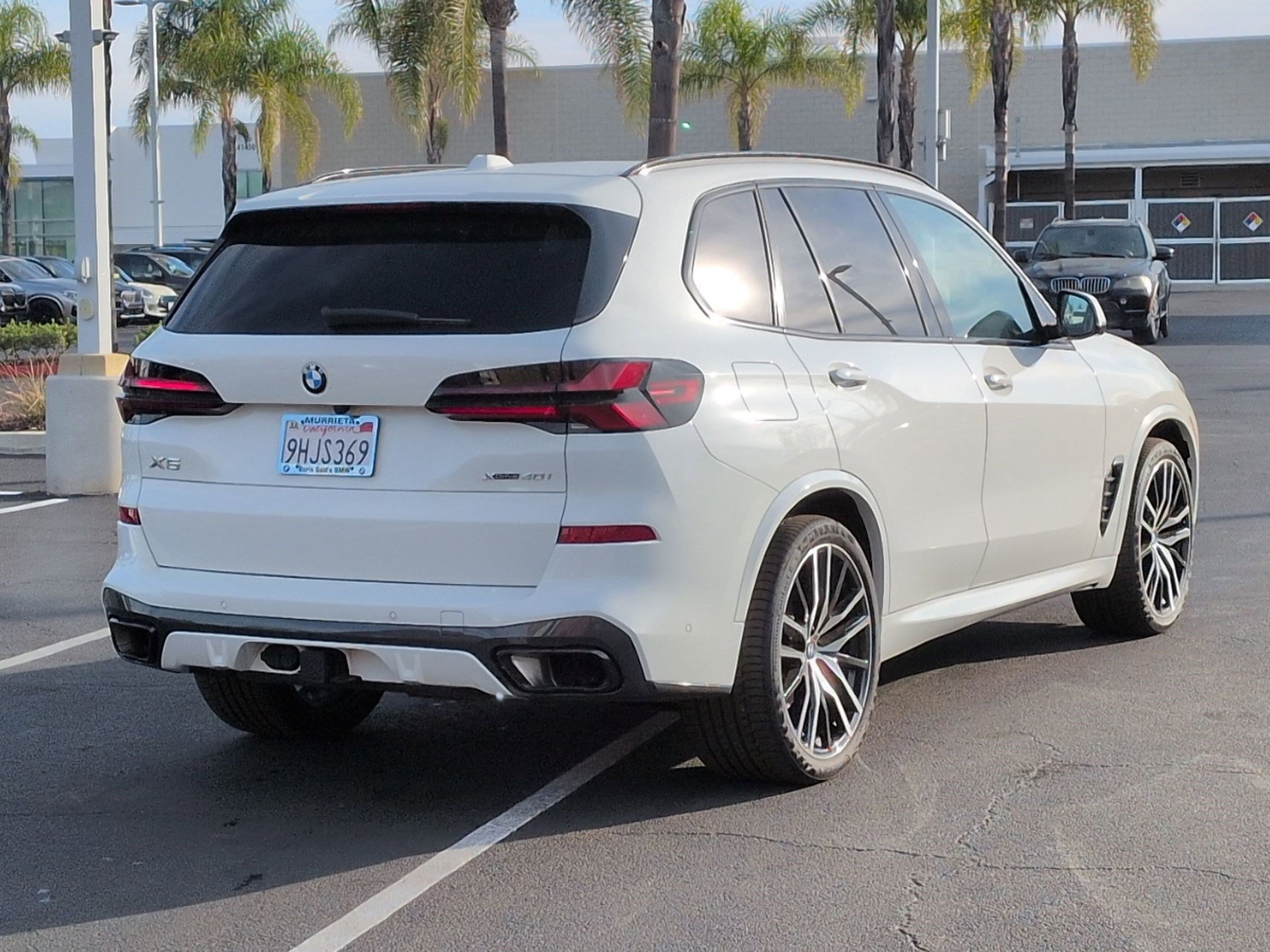 Used 2024 BMW X5 xDrive40i w/ M Sport Package image 10