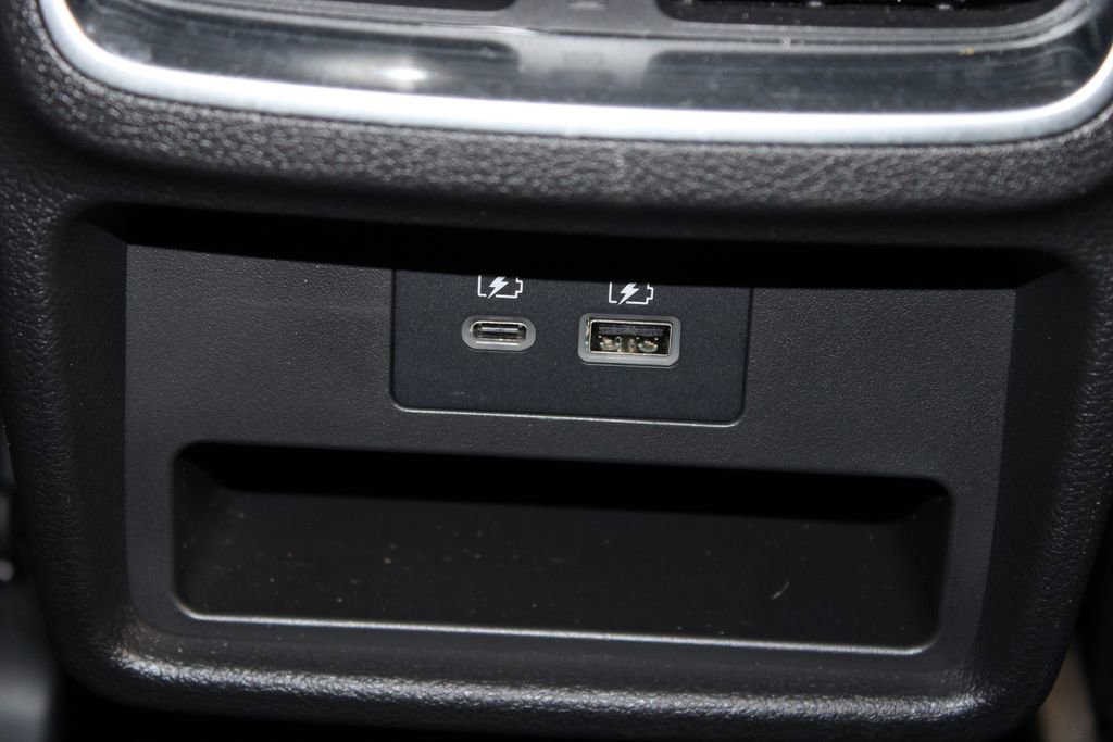 Used 2024 INFINITI QX50 Luxe image 32