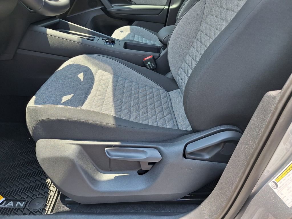 New 2025 Volkswagen Tiguan S image 14