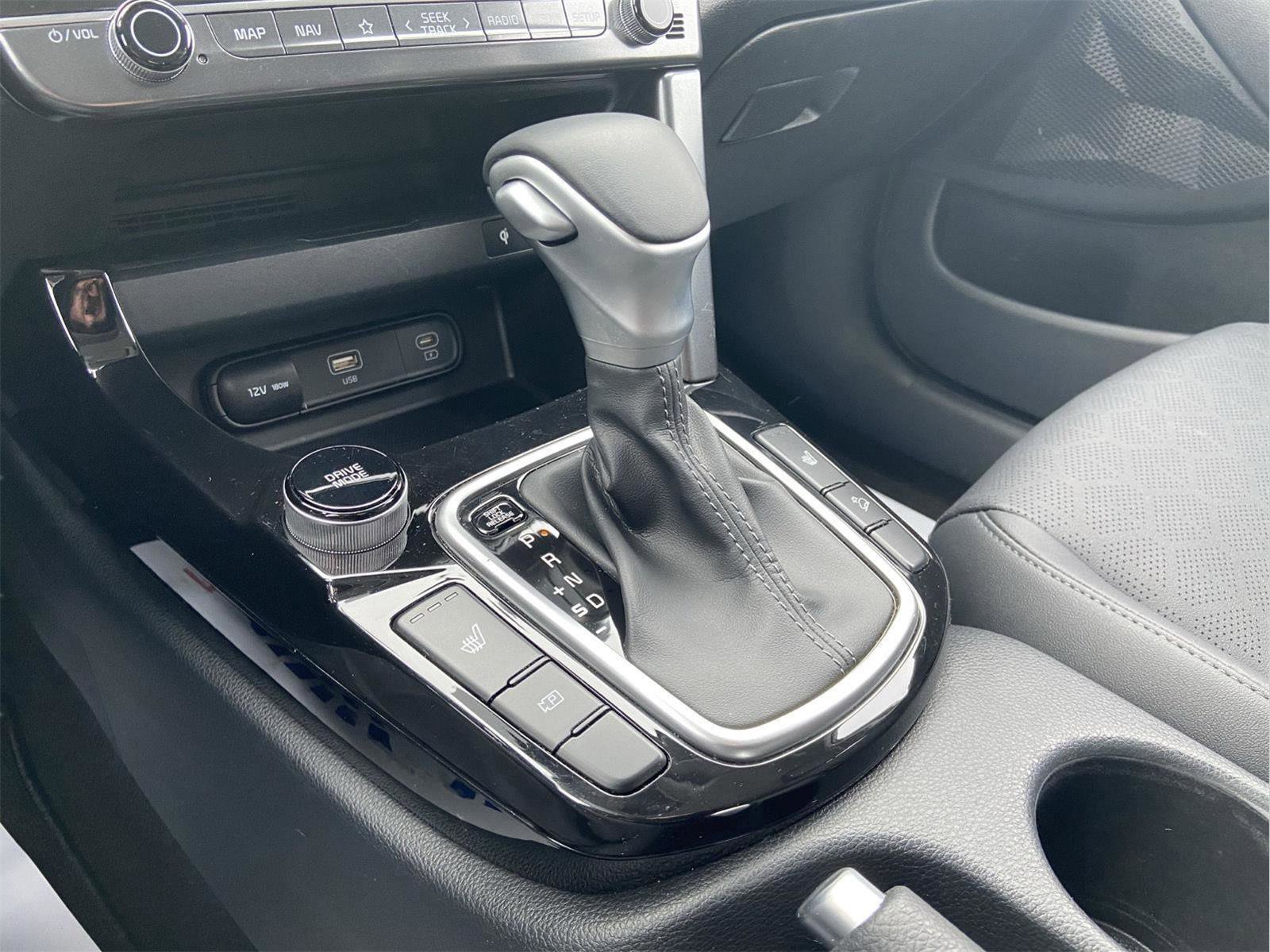 Used 2024 Kia Seltos EX image 31