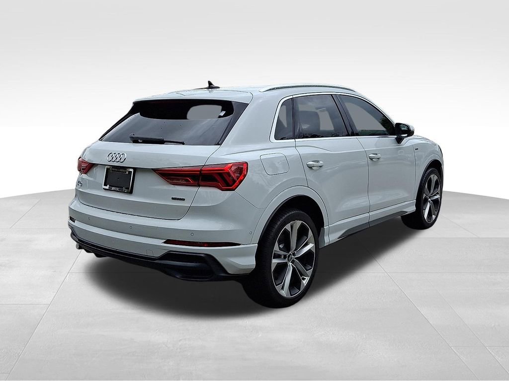 Used 2020 Audi Q3 2.0T Prestige AWD/4WD image 6