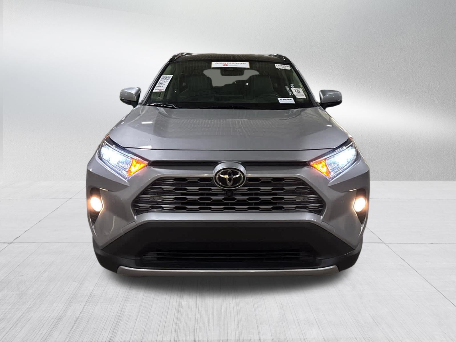 Certified 2021 Toyota RAV4 Limited AWD/4WD image 2