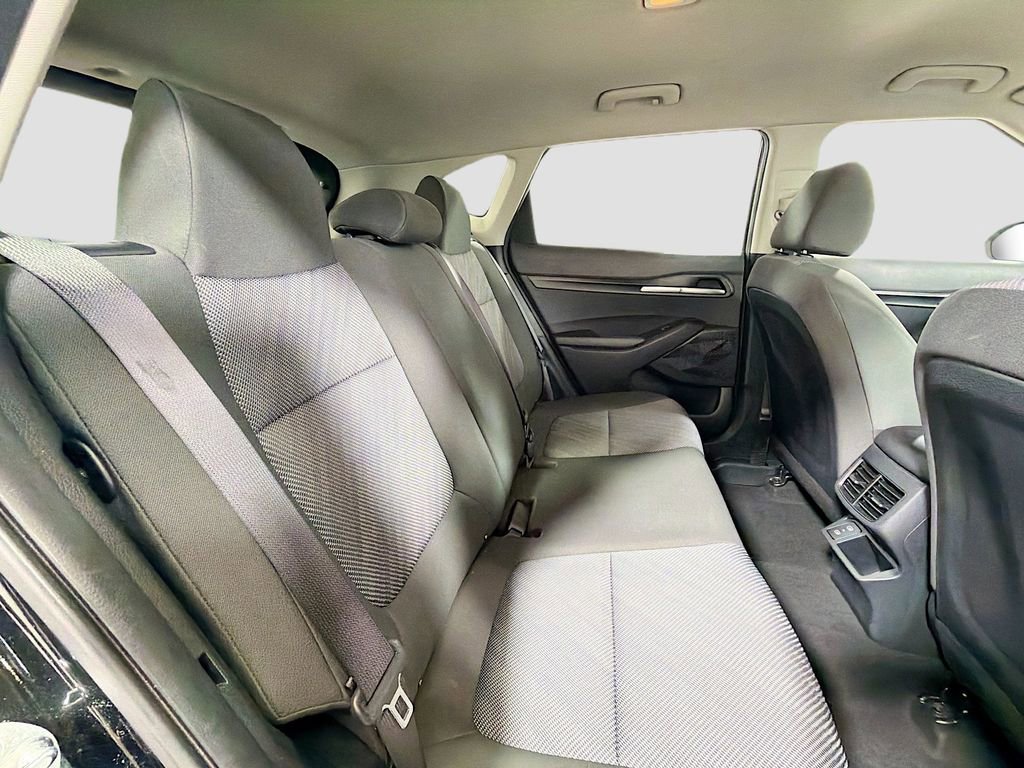 Used 2025 Kia Seltos LX AWD/4WD image 27