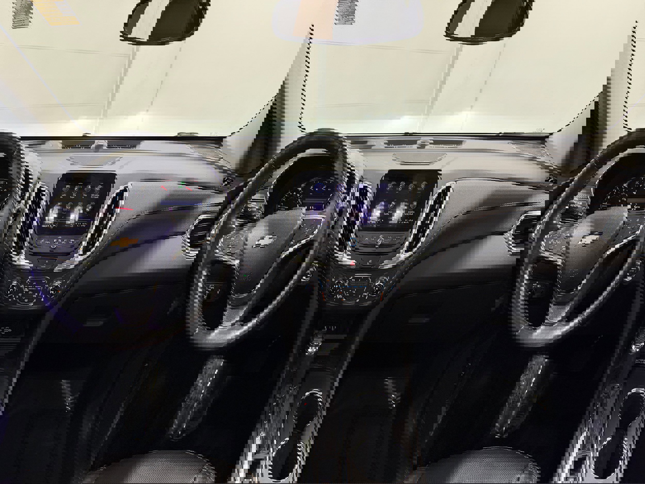 Used 2019 Chevrolet Equinox Premier image 10