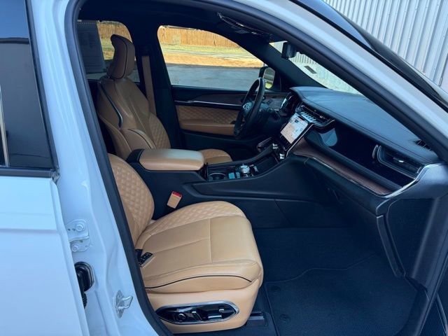 Used 2023 Jeep Grand Cherokee Summit w/ Adv Protech Group IV image 11