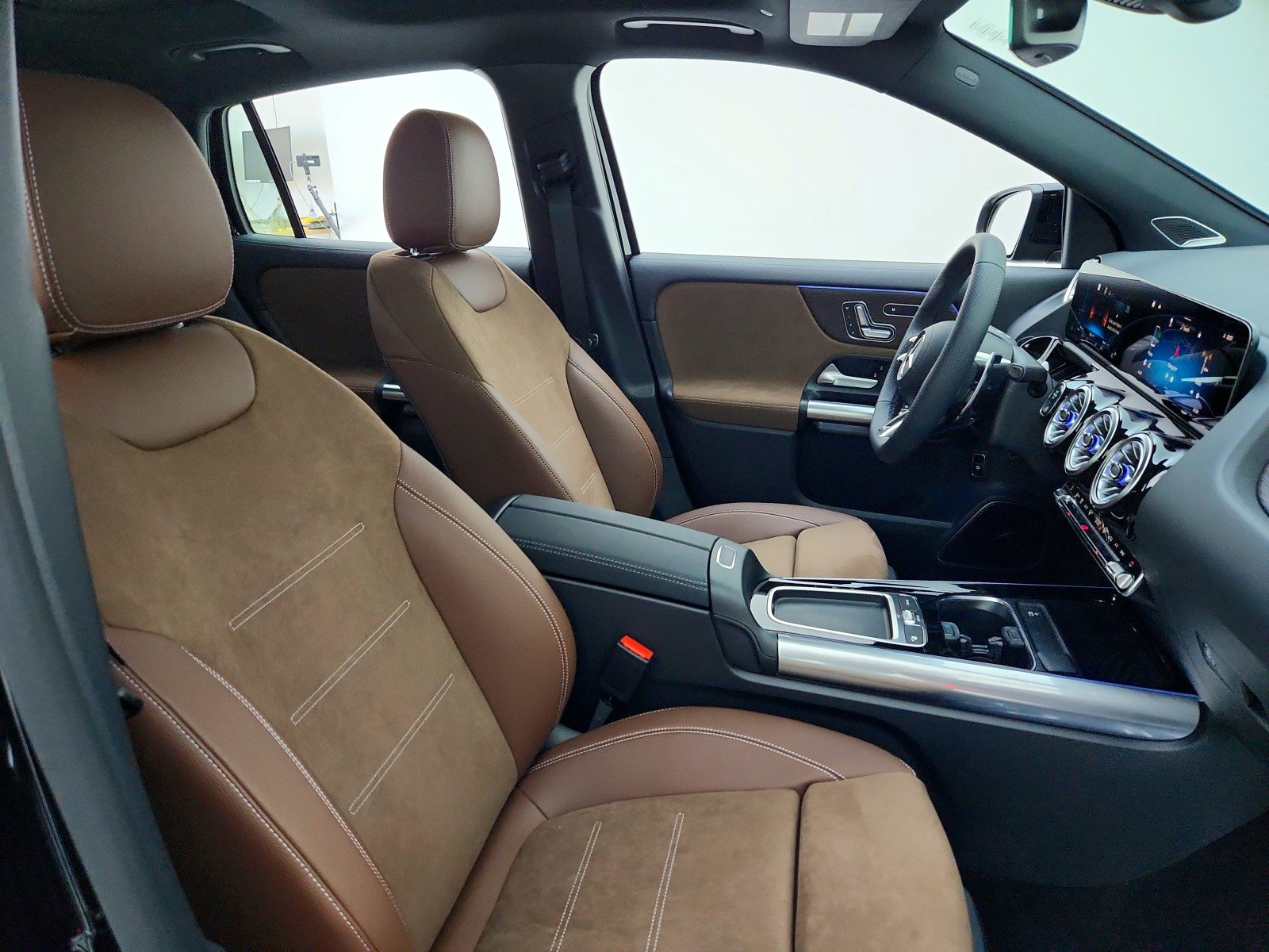 New 2026 Mercedes-Benz GLA 35 AMG 4MATIC image 20