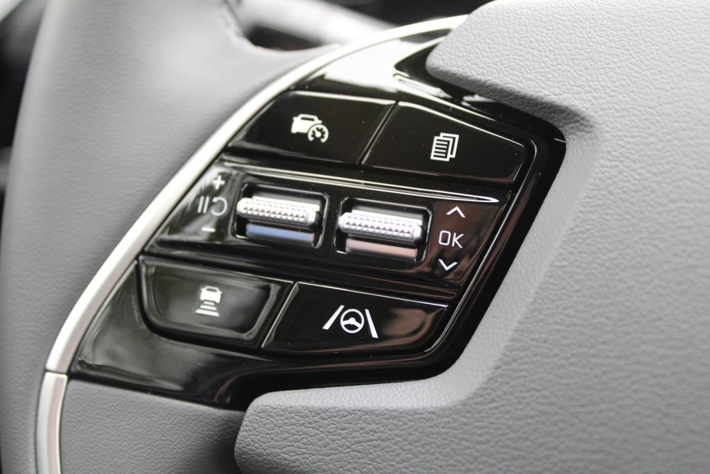 New 2026 Kia Niro EX FWD image 26