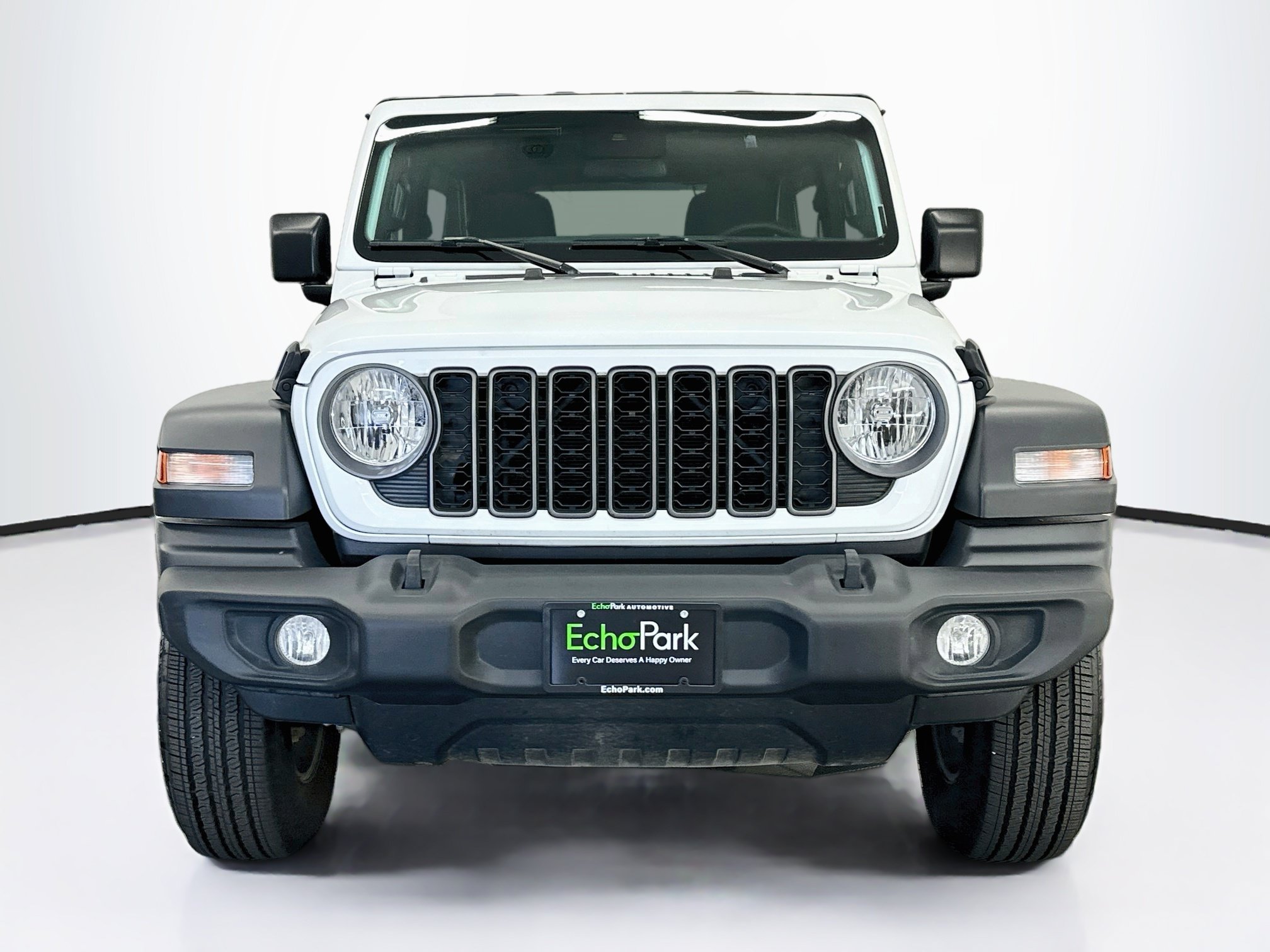 Used 2025 Jeep Wrangler Unlimited Sport AWD/4WD image 2