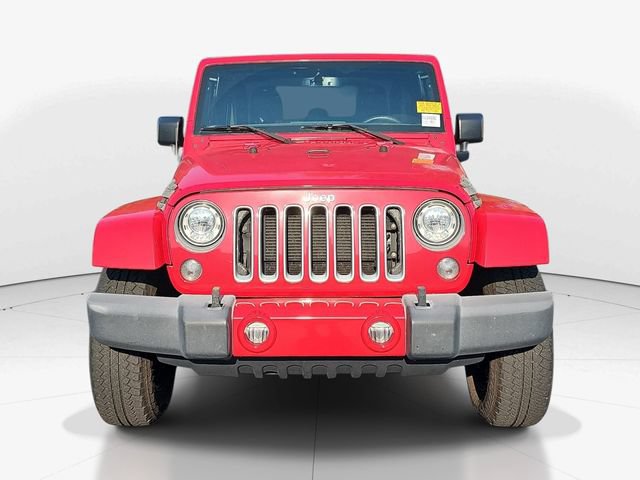 Used 2017 Jeep Wrangler Sahara w/ Dual Top Group AWD/4WD image 8