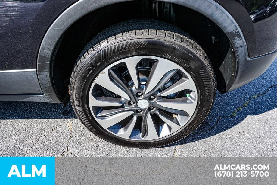 Used 2021 Buick Encore Preferred AWD/4WD image 16