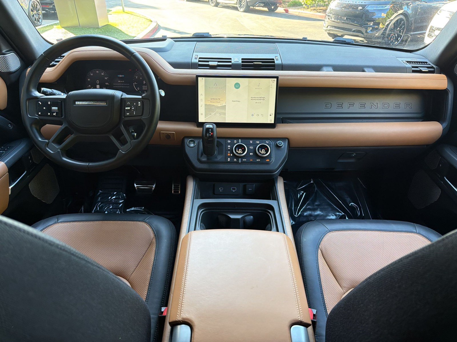 Used 2023 Land Rover Defender 130 X AWD/4WD image 16