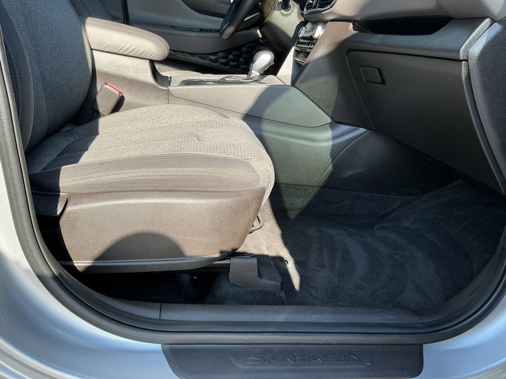 Used 2020 Hyundai Santa Fe SEL image 28