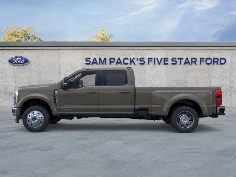 New 2026 Ford F450 XLT image 3