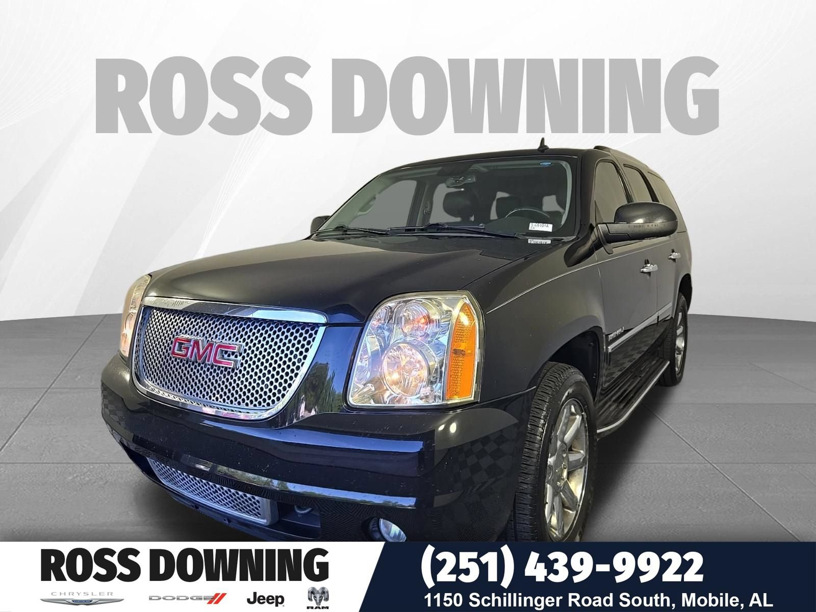 Used 2012 GMC Yukon Denali RWD image 1