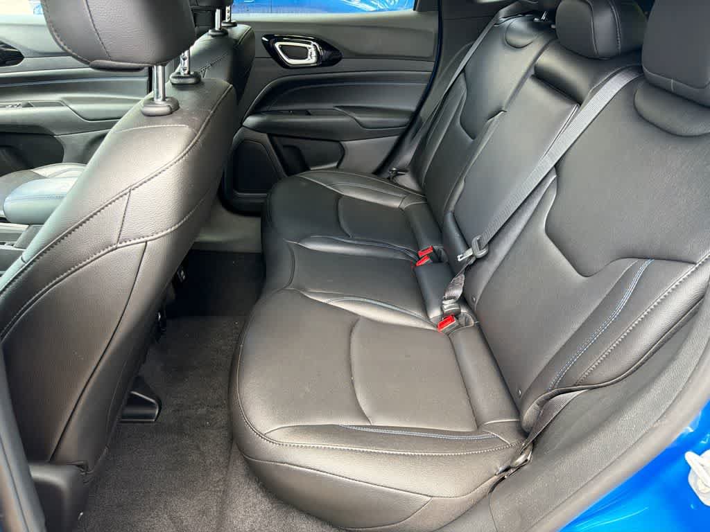Used 2026 Jeep Compass Limited AWD/4WD image 11