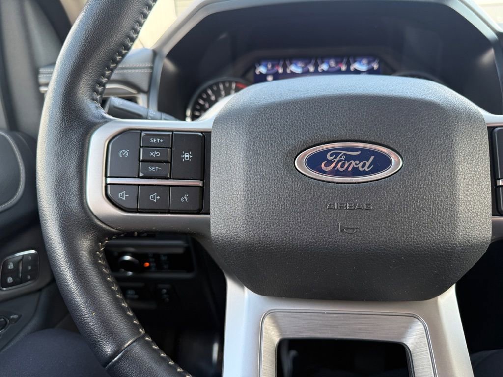 Used 2023 Ford Expedition Max XLT image 27