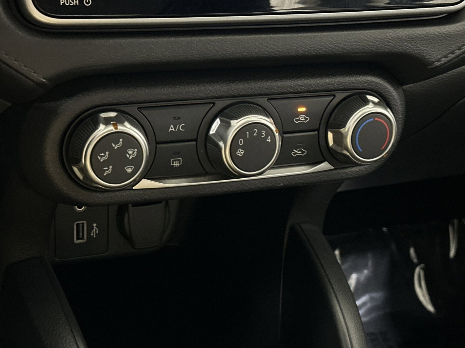 Used 2024 Nissan Versa S image 25