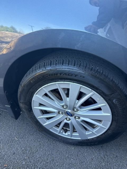 Used 2017 Subaru Impreza 2.0i Premium AWD/4WD image 7