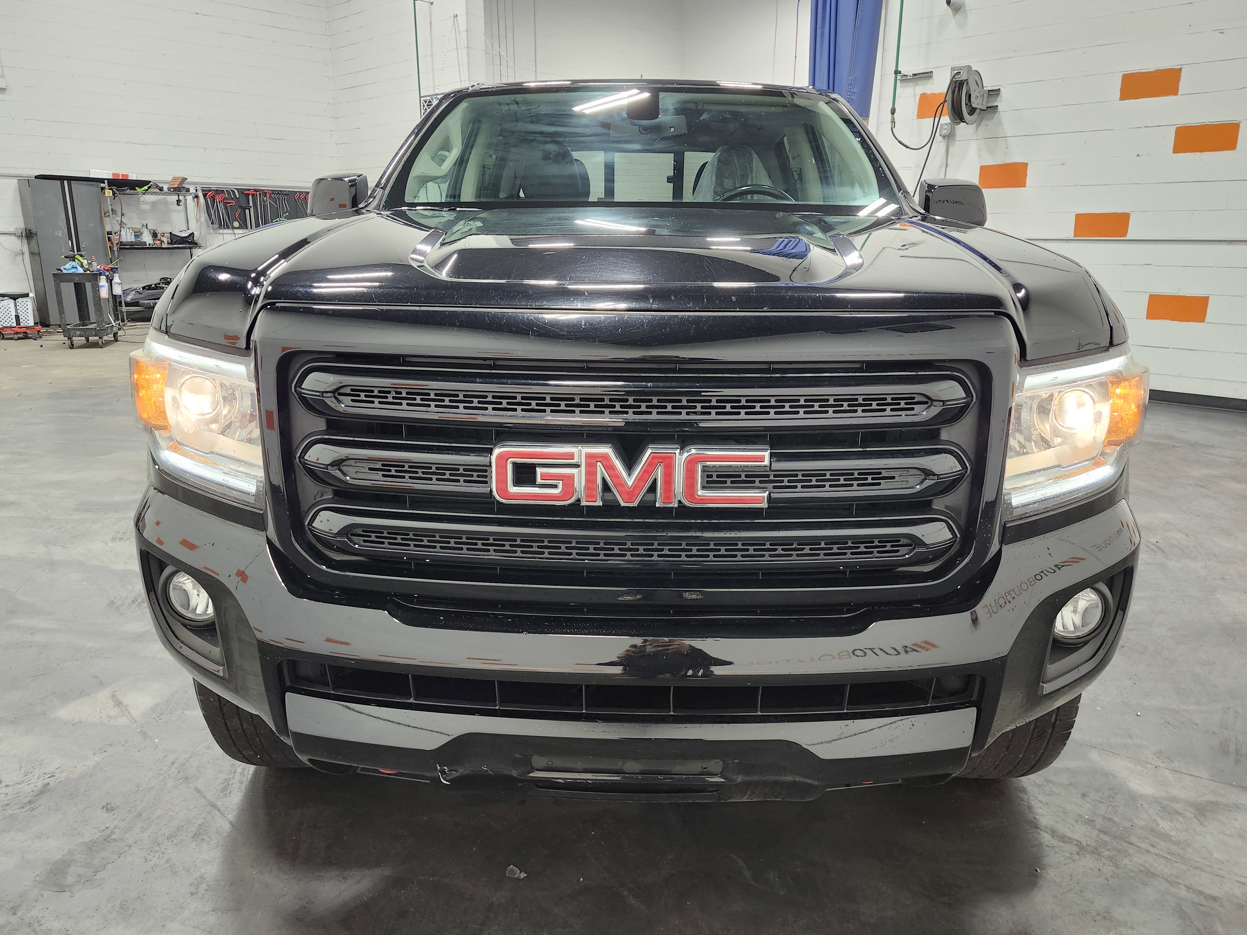 Used 2018 GMC Canyon All Terrain w/ All Terrain X Package image 15