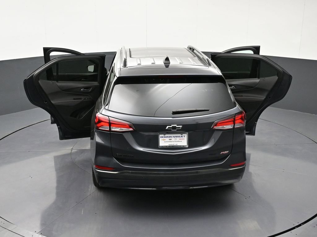 Used 2023 Chevrolet Equinox RS w/ RS Leather Package image 37