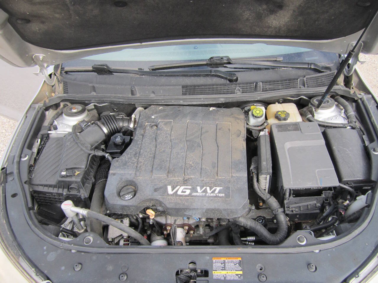 Used 2010 Buick LaCrosse CXL w/ Luxury Package FWD image 15